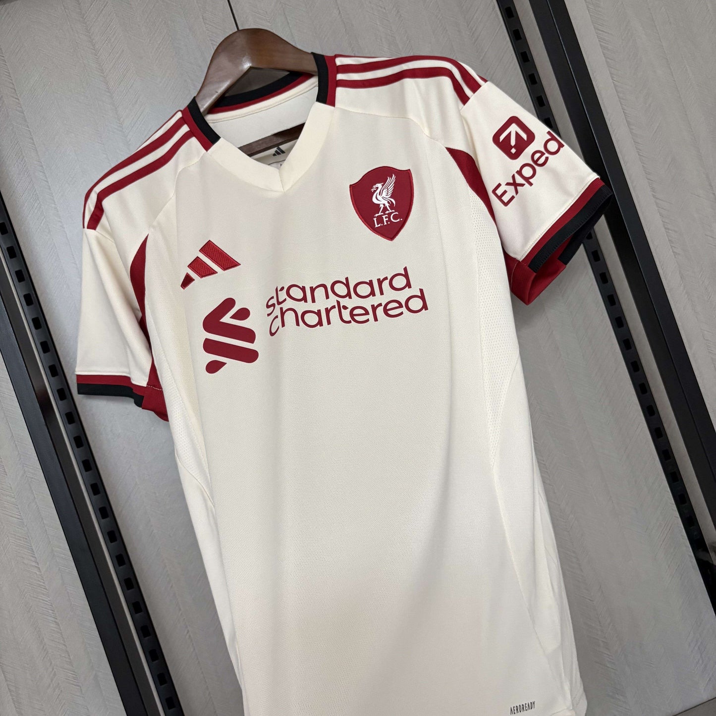 Camisa do Liverpool Reserva 2025/2026