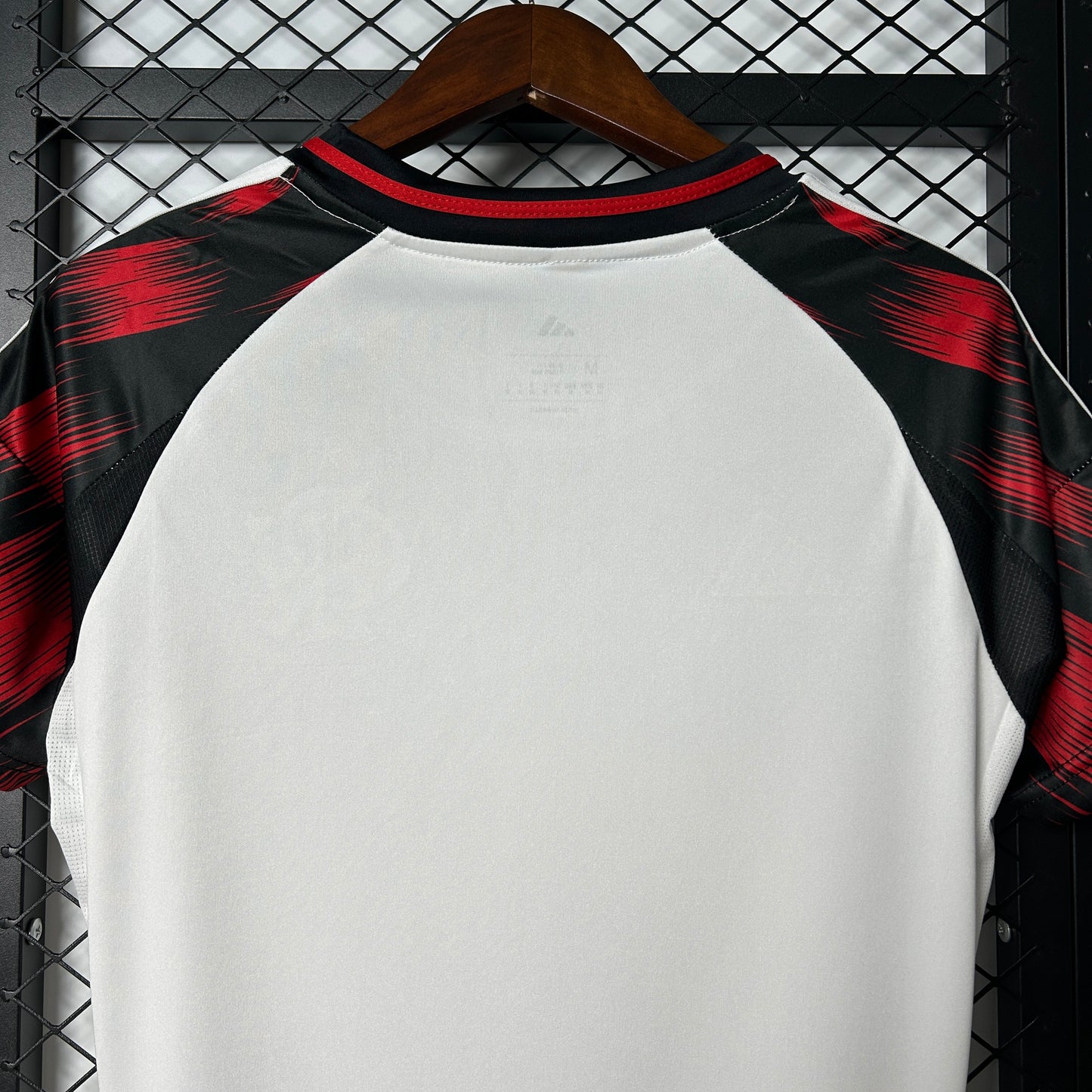 Camisa Feminina do Flamengo Reserva 2025/2026