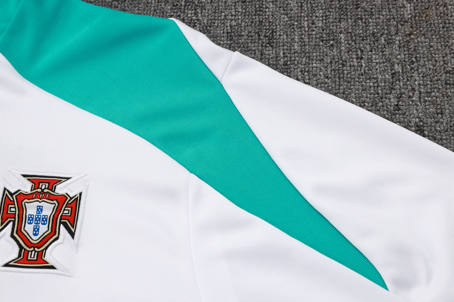 Kit Treino de Portugal II 2024/2025