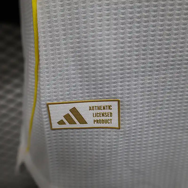 Camisa do Real Madrid Titular Player 2025/2026