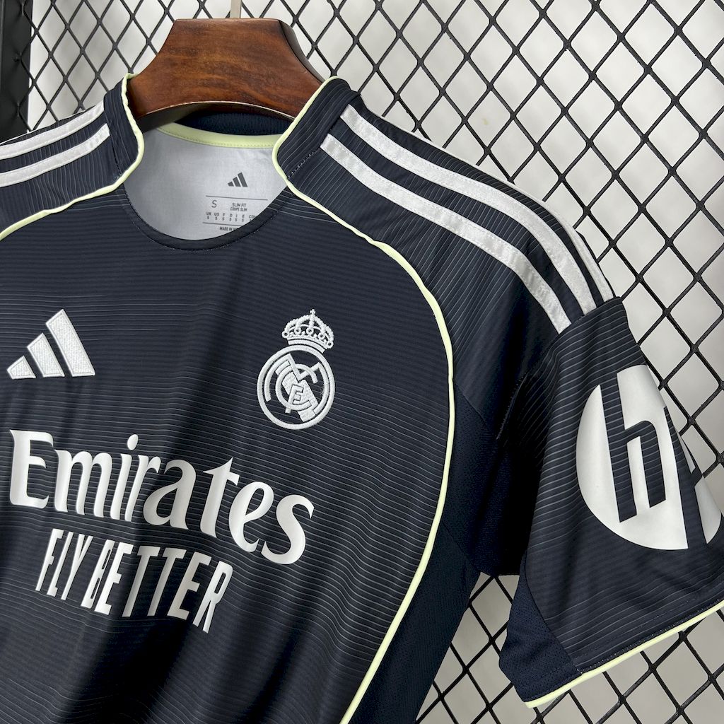 Camisa do Real Madrid Reserva 2025/2026