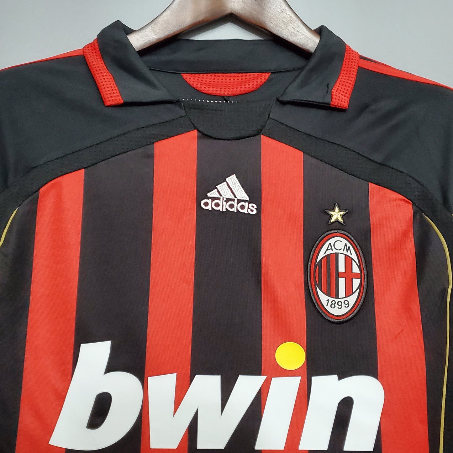Camisa Manga Longa Retrô do Milan Titular 2006/2007