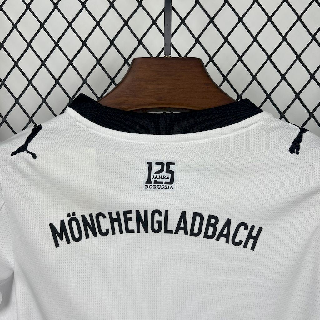 Kit Infantil do Borussia Mönchengladbach Titular 2025/2026