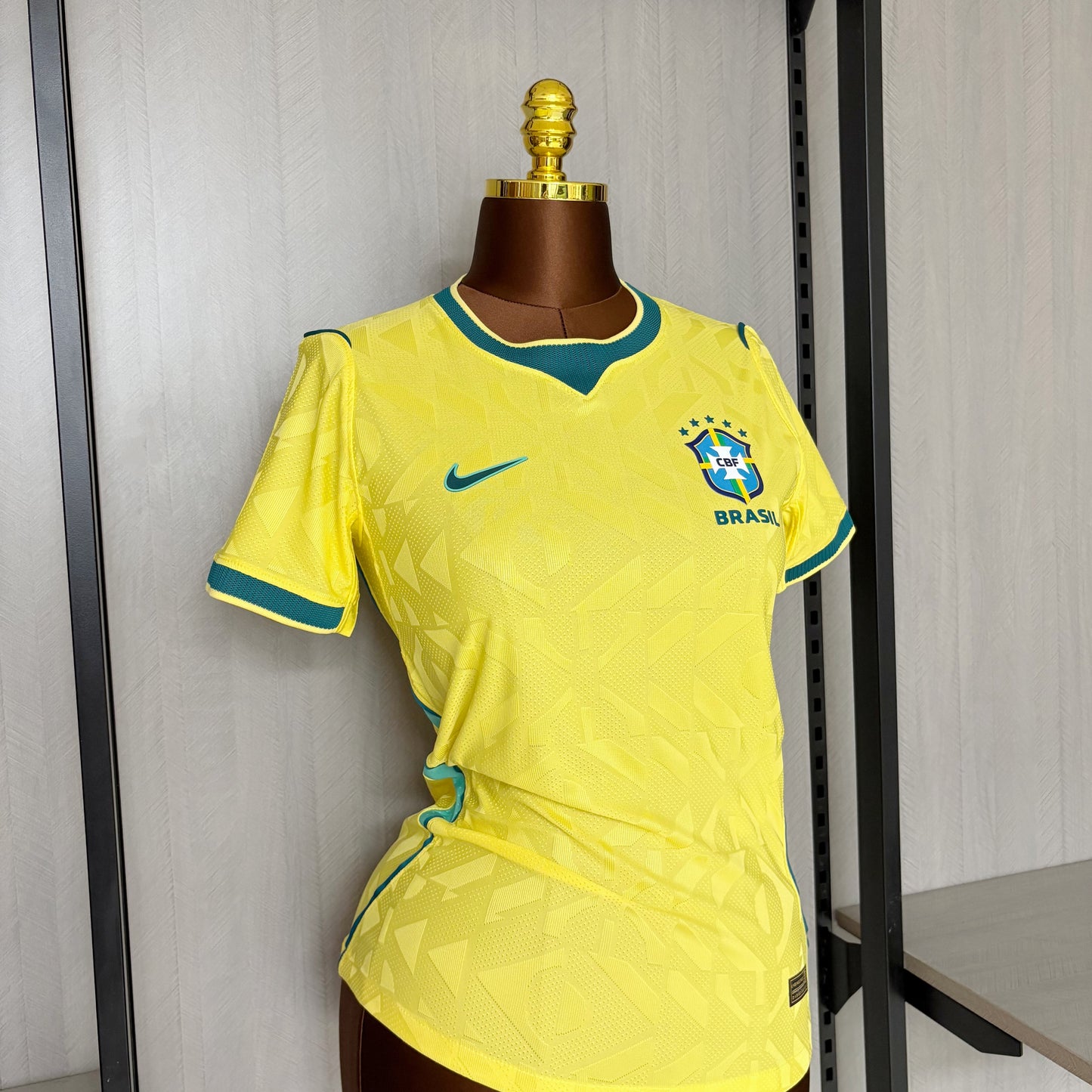 Camisa Feminina do Brasil Titular Player 2026/2027