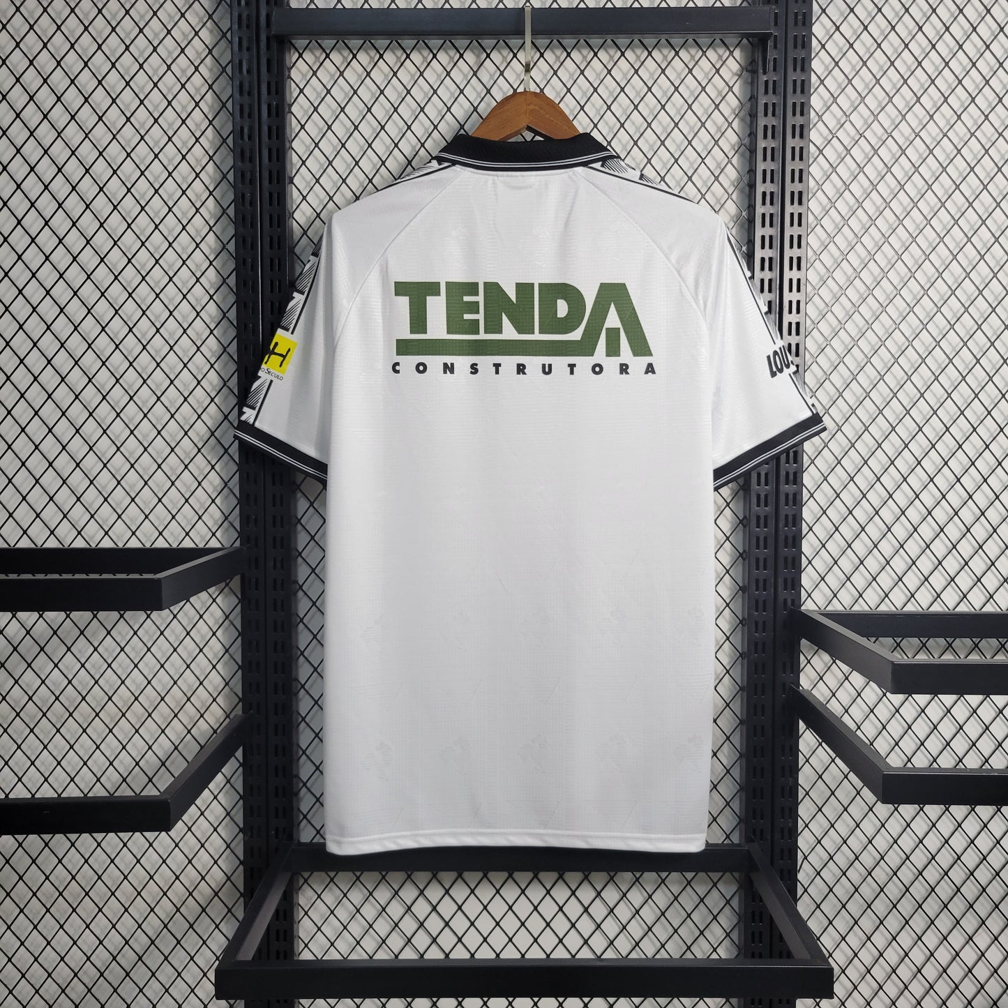 Camisa Retrô do Atlético Mineiro Reserva 1997