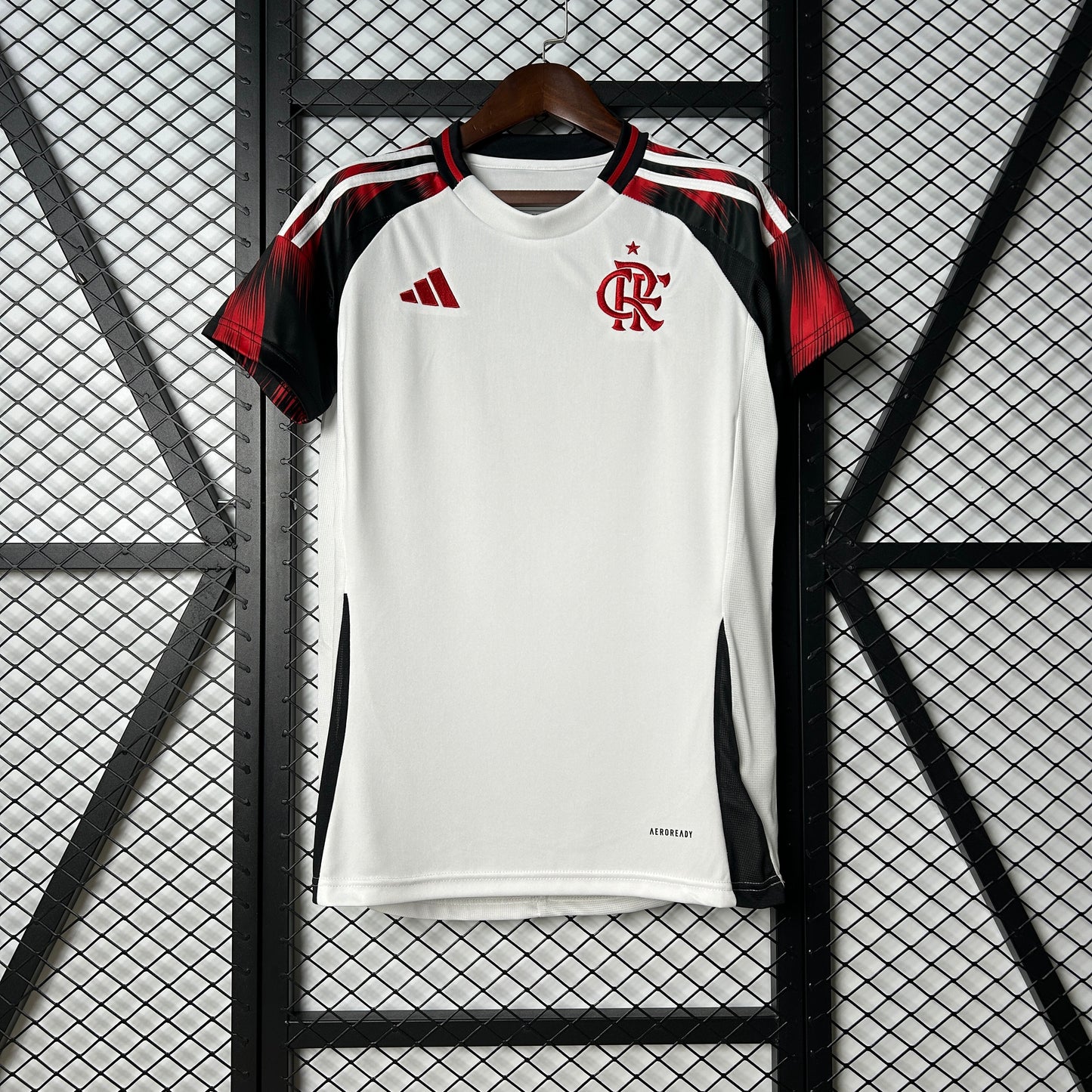Camisa Feminina do Flamengo Reserva 2025/2026