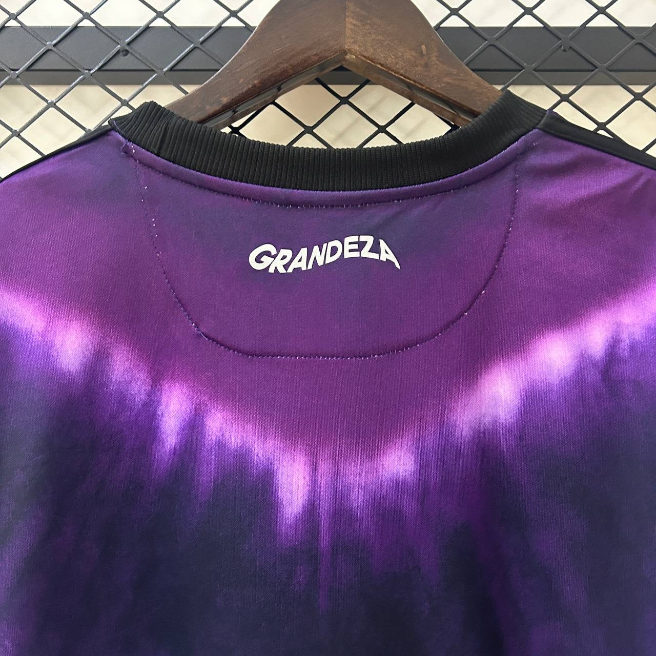 Camisa do Real Madrid Edição Especial 2025/2026