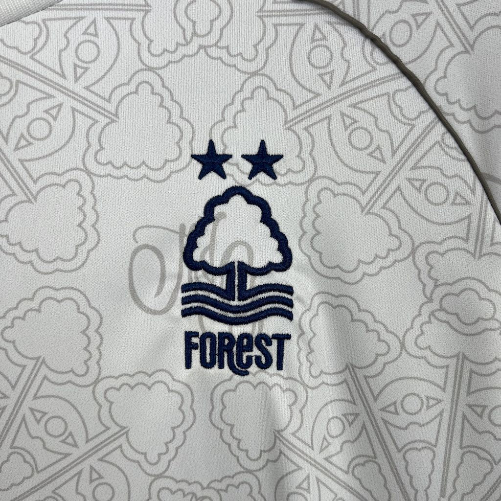 Camisa do Nottingham Forest Reserva 2025/2026