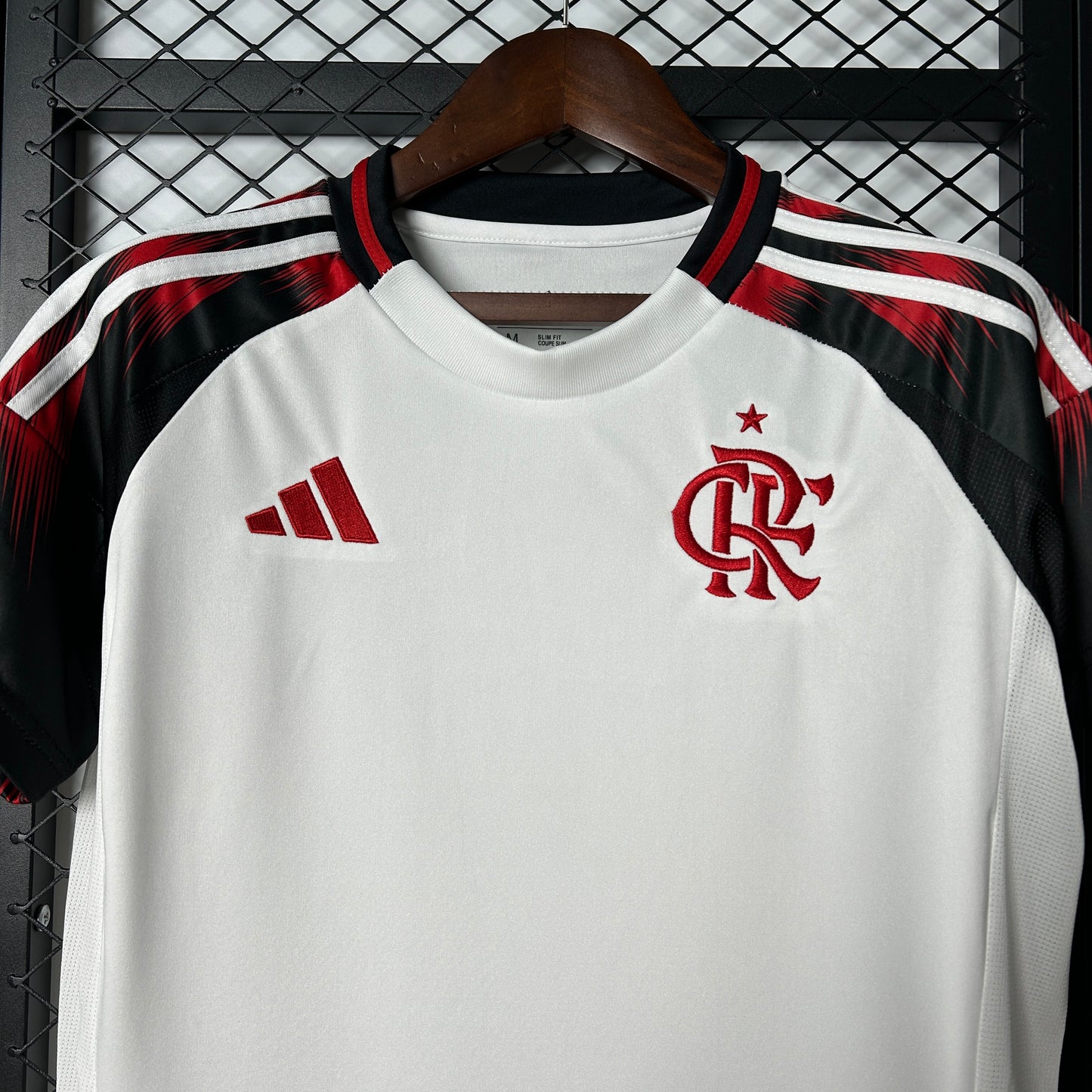 Camisa Feminina do Flamengo Reserva 2025/2026
