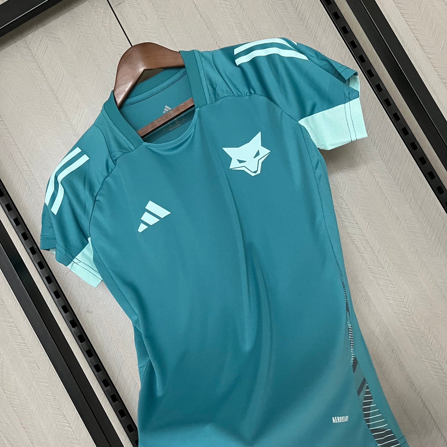 Camisa Feminina do Cruzeiro Treino Azul Escuro 2025/2026