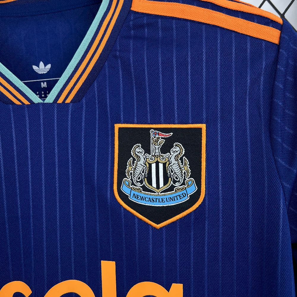 Camisa do Newcastle United Third 2025/2026