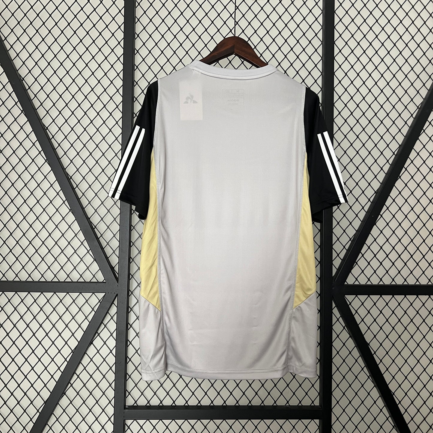 Camisa do Atlético Mineiro de Treino Gray 2024/2025