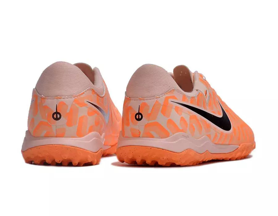 Chuteira Society Nike Tiempo Laranja (TF)