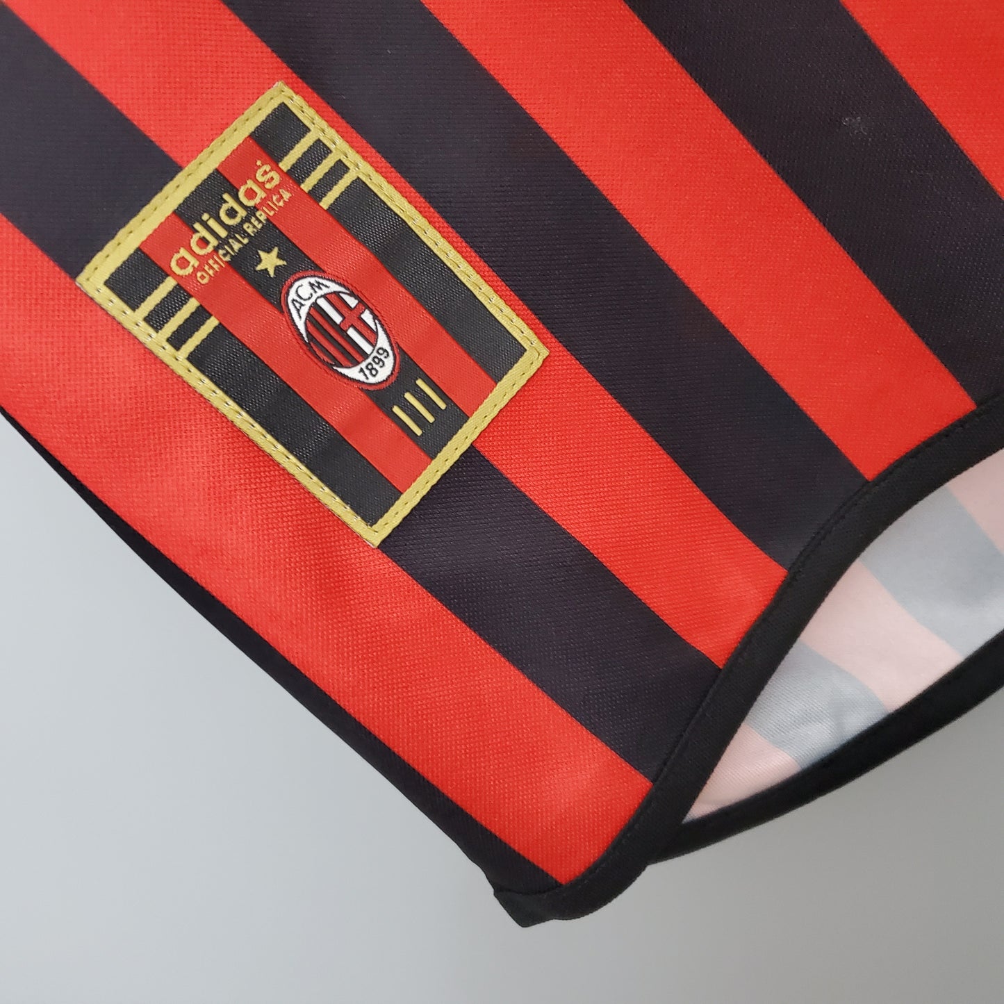 Camisa Retrô do Milan Titular Centenário 1999/2000