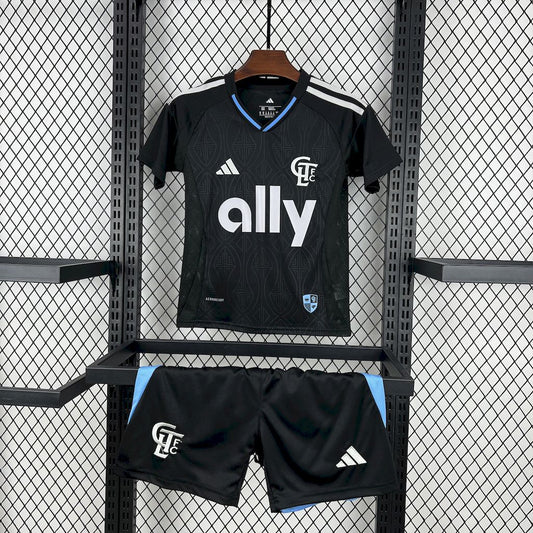 Kit Infantil do Charlotte Reserva 2025/2026