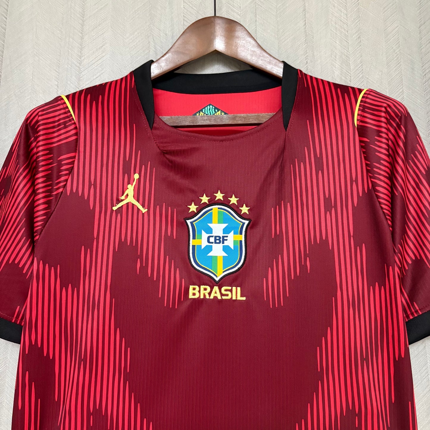 Camisa do Brasil Red "Banida" 2026/2027