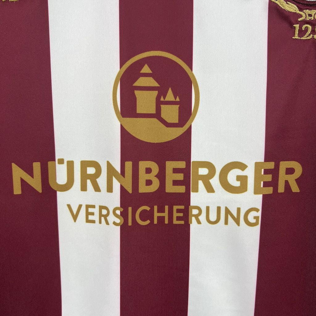 Kit Infantil do FC Nurnberg Aniversário 125 Anos 2025/2026