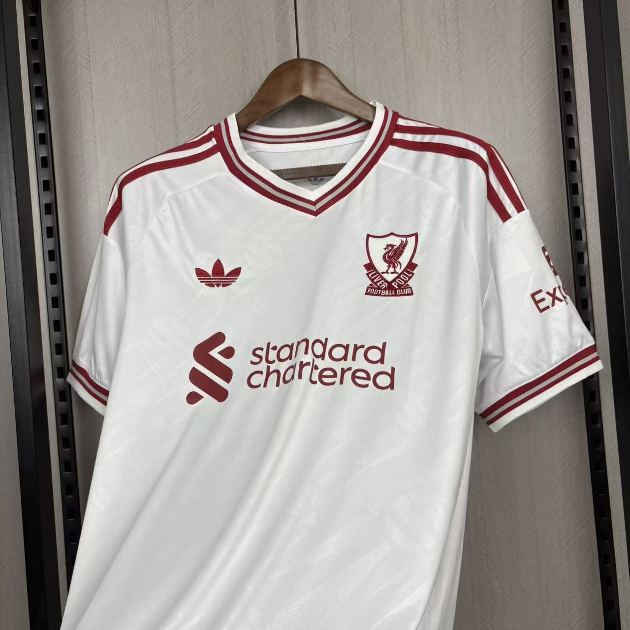 Camisa do Liverpool Reserva 2026/2027