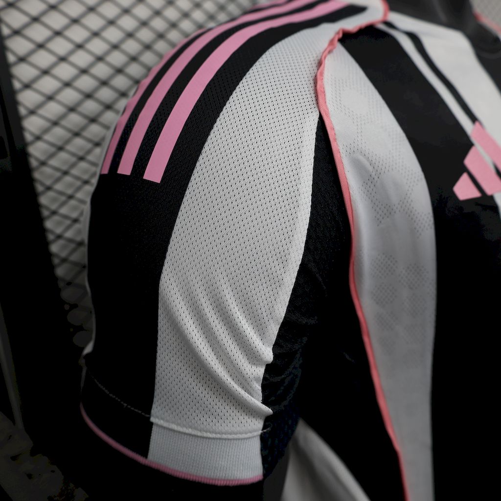 Camisa da Juventus Titular Player 2025/2026