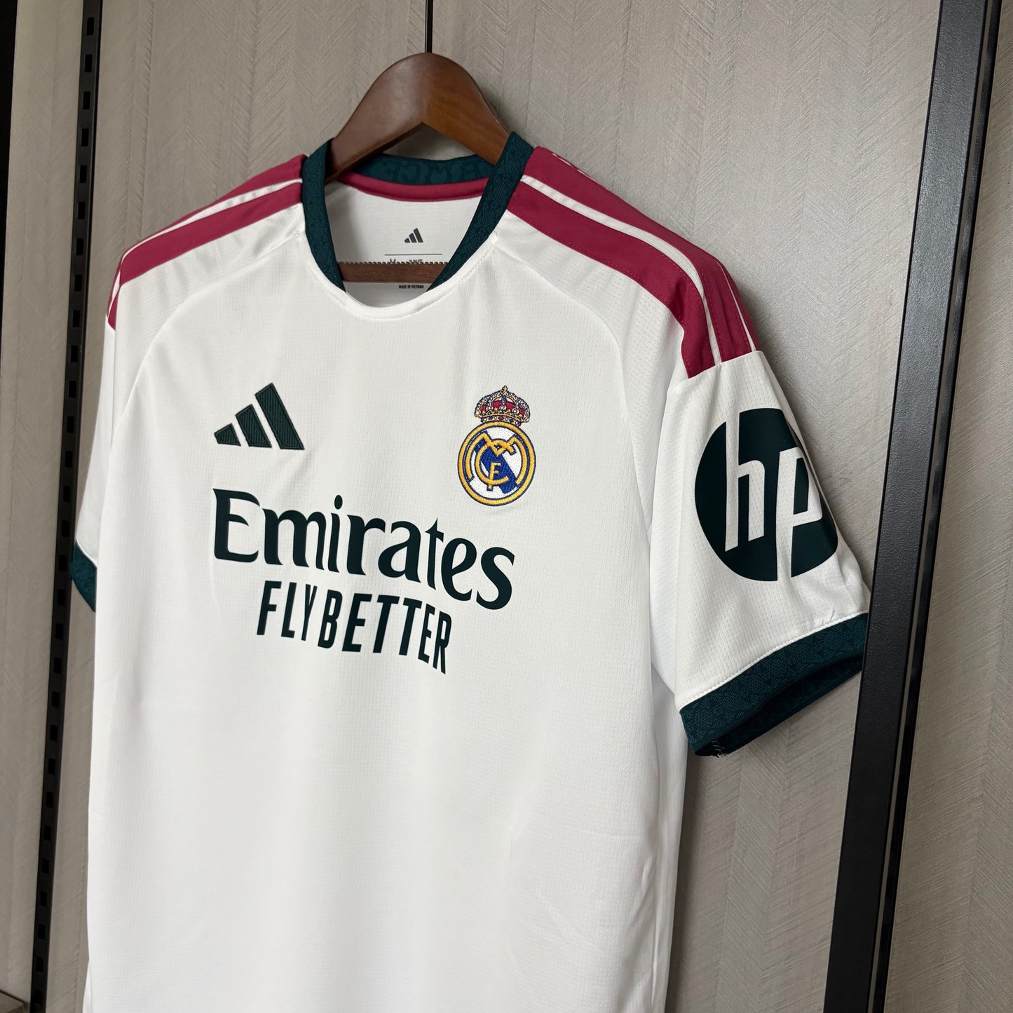 Camisa do Real Madrid Titular 2026/2027