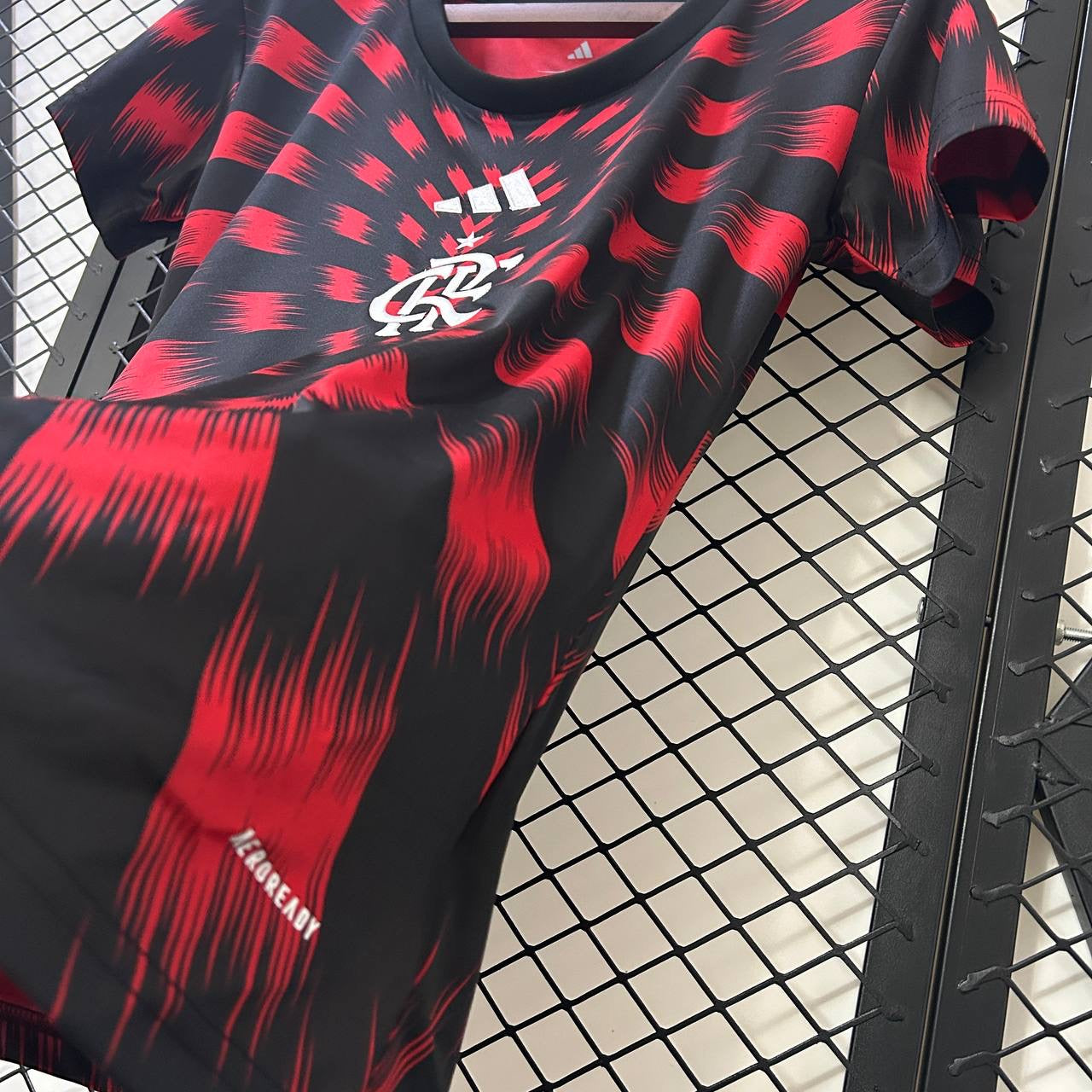 Camisa Feminina do Flamengo Pré Jogo 2025/2026