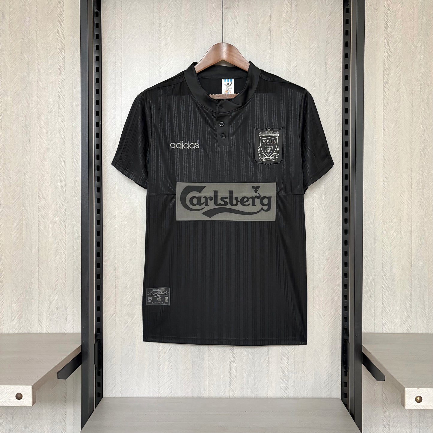 Camisa Retrô do Liverpool All Black 1995/1996