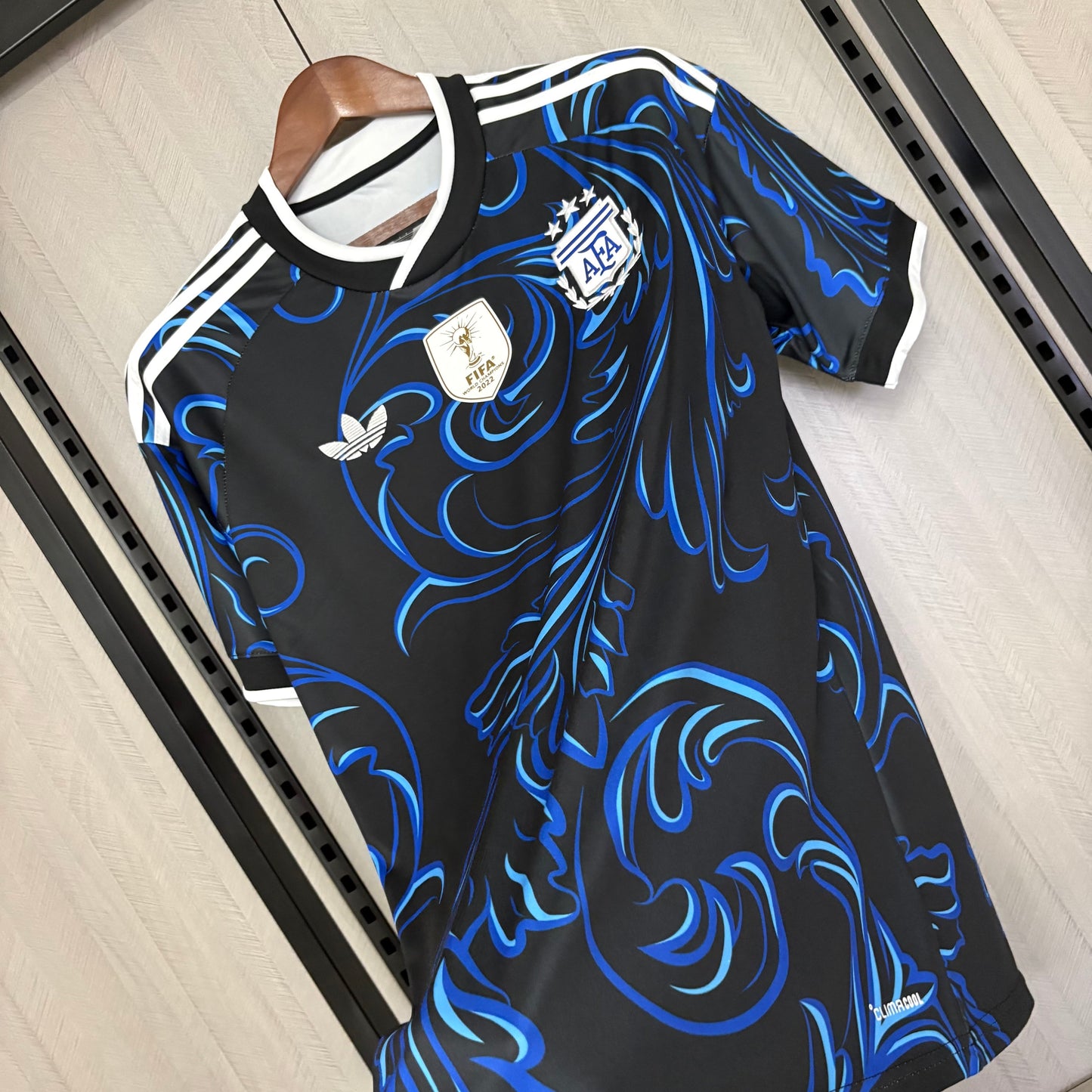 Camisa da Argentina Reserva + "Pacth de Campeão" 2026/2027