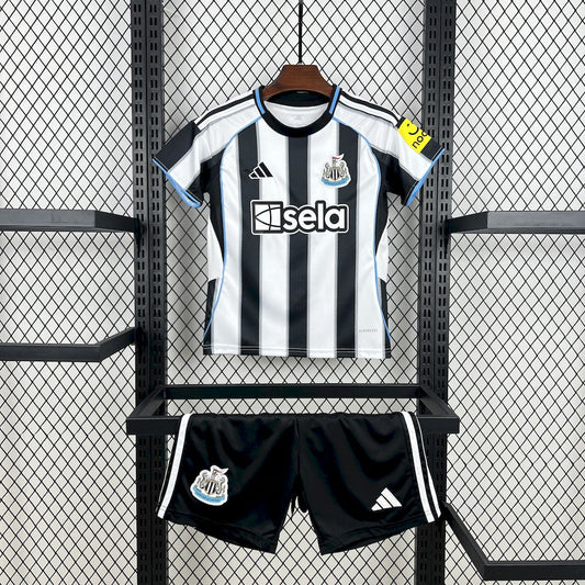 Kit Infantil do Newcastle Titular 2025/2026