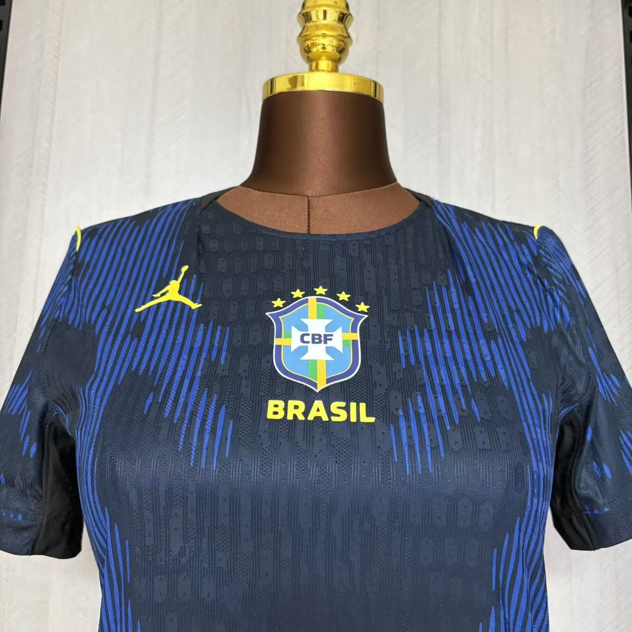 Camisa Feminina do Brasil Reserva Player 2026/2027
