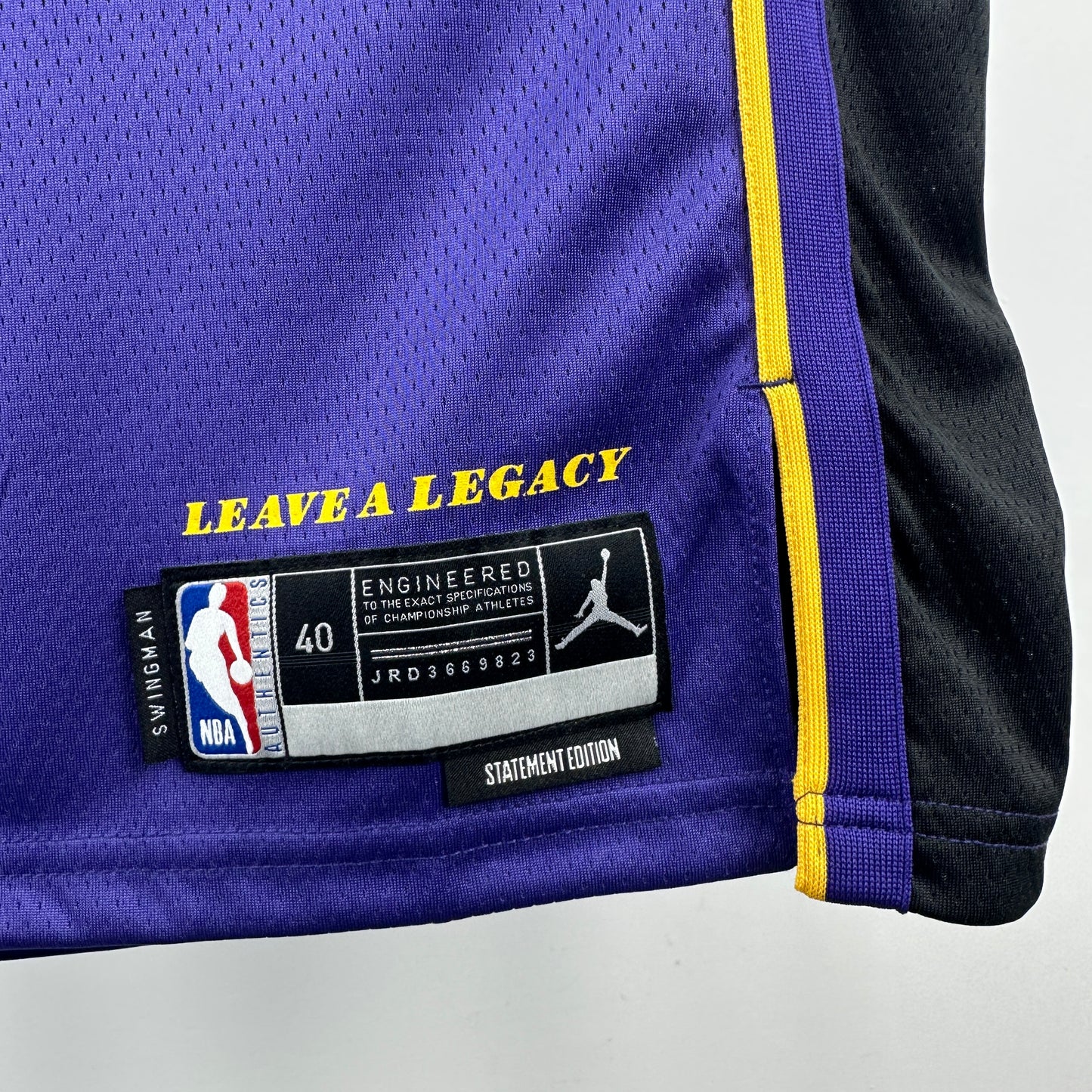 Camisa do Los Angeles Lakers 2024/2025 #LukaDoncic