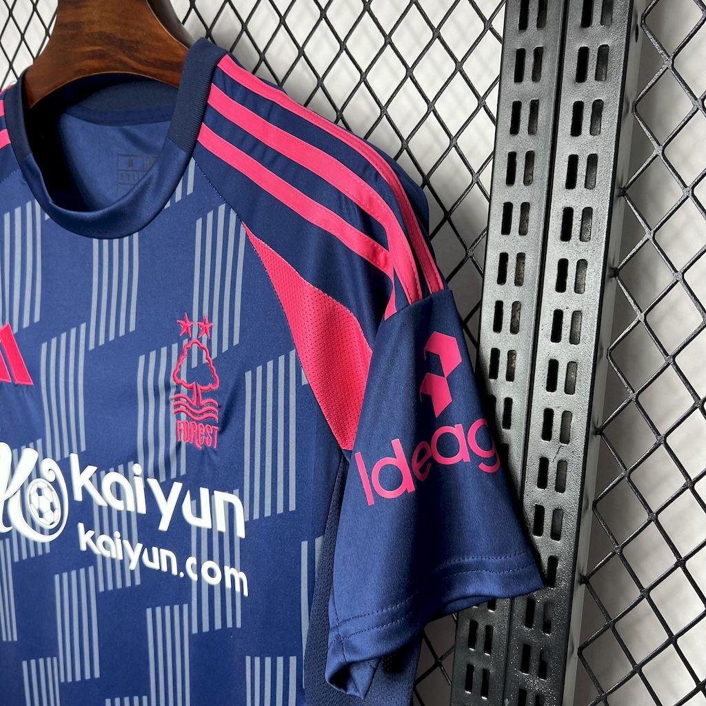 Camisa do Nottingham Forest Reserva 2024/2025