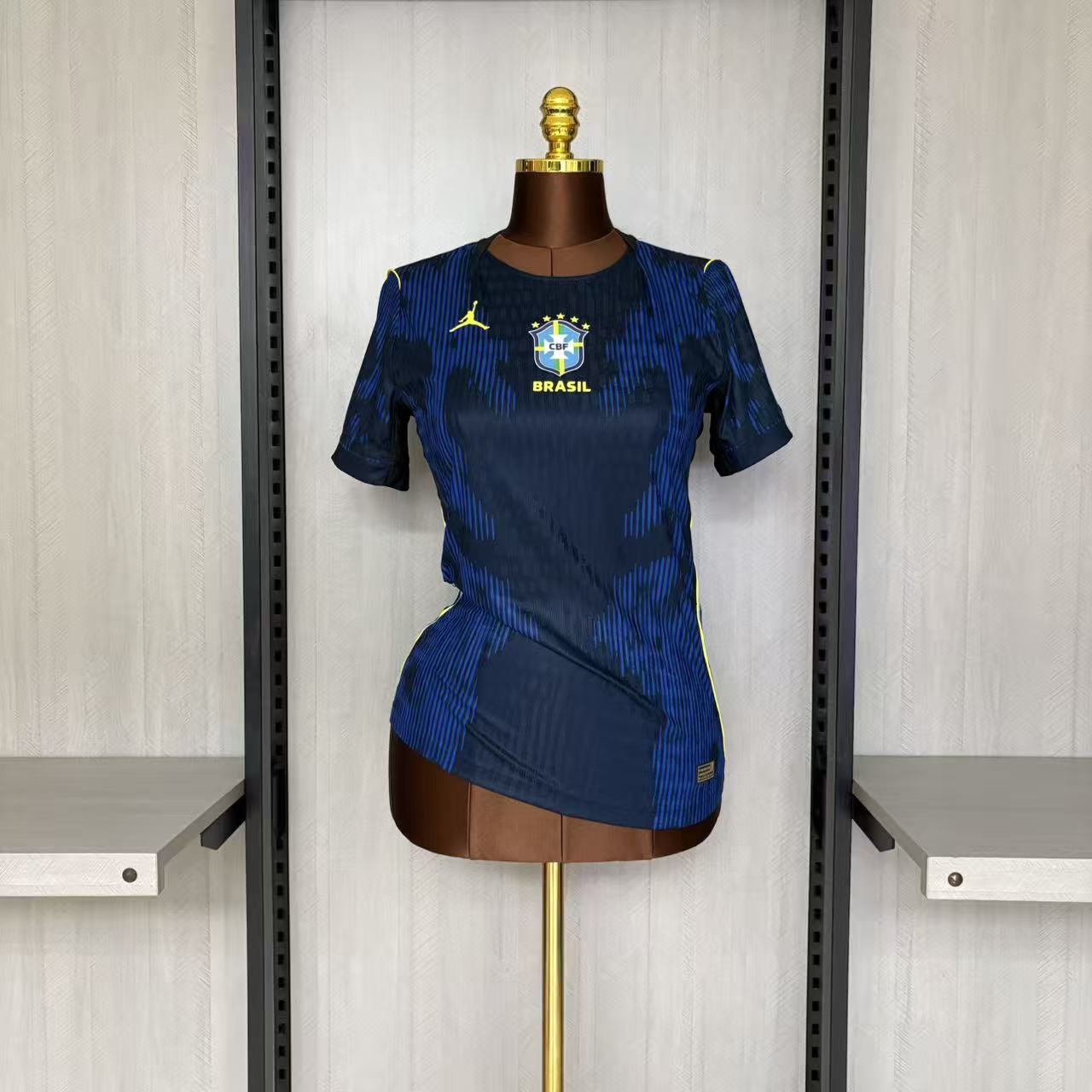 Camisa Feminina do Brasil Reserva Player 2026/2027