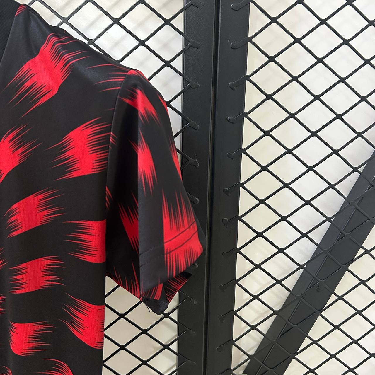 Camisa Feminina do Flamengo Pré Jogo 2025/2026