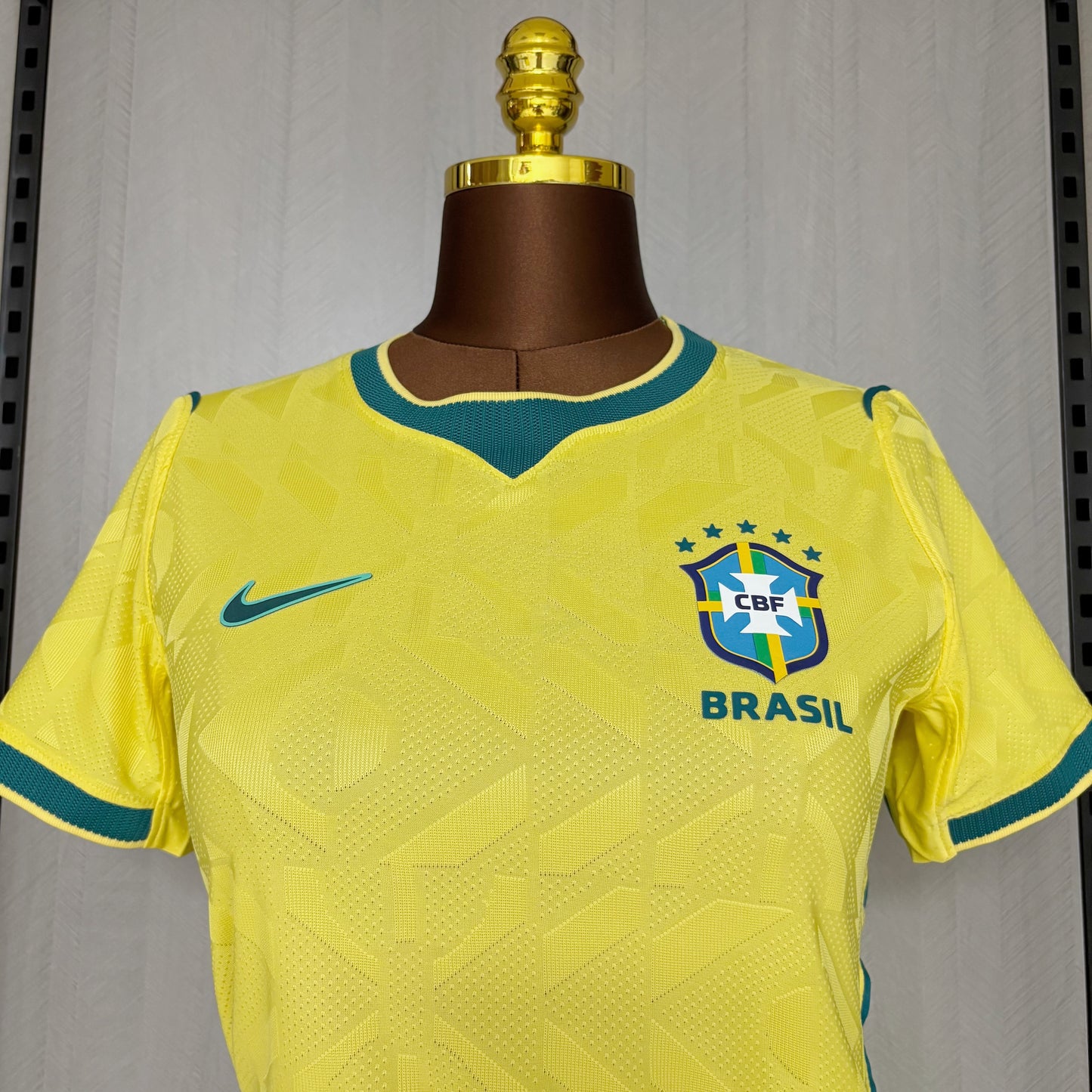 Camisa Feminina do Brasil Titular Player 2026/2027