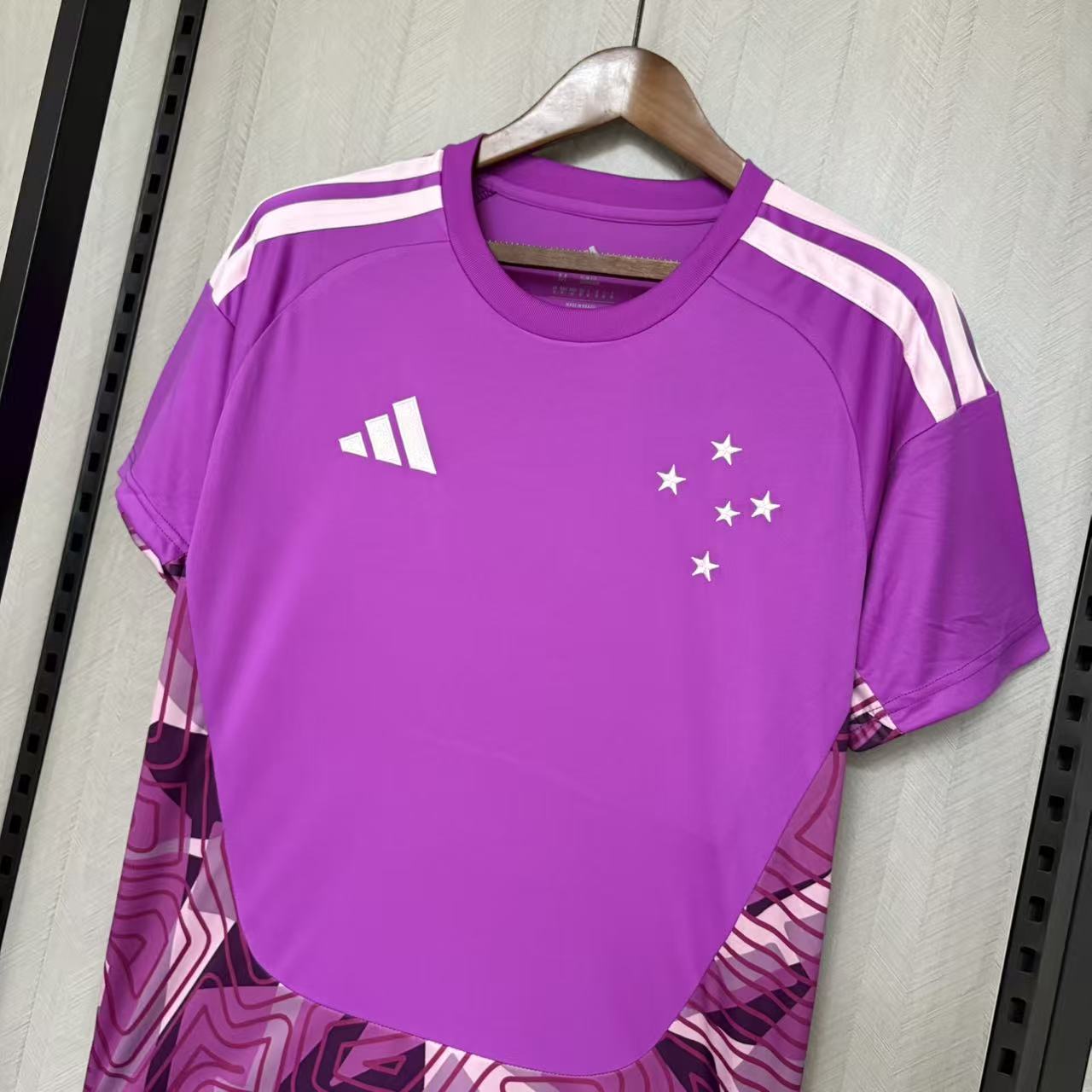 Camisa do Cruzeiro de Goleiro Roxa 2026/2027