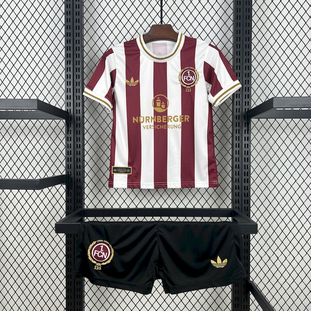 Kit Infantil do FC Nurnberg Aniversário 125 Anos 2025/2026
