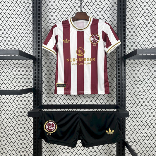 Kit Infantil do FC Nurnberg Aniversário 125 Anos 2025/2026