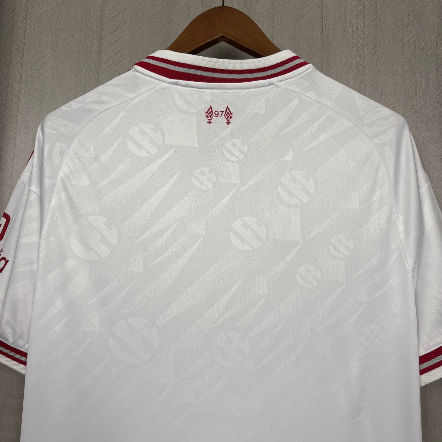 Camisa do Liverpool Reserva 2026/2027