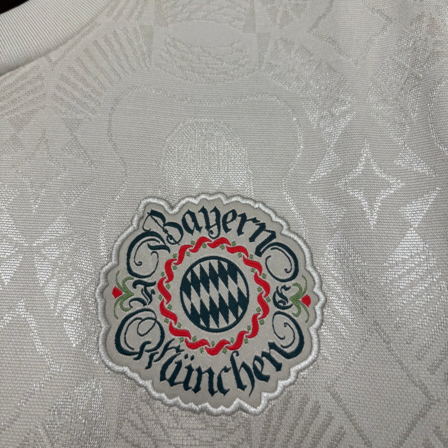 Camisa do Bayern de Munique Edição Especial 2025/2026