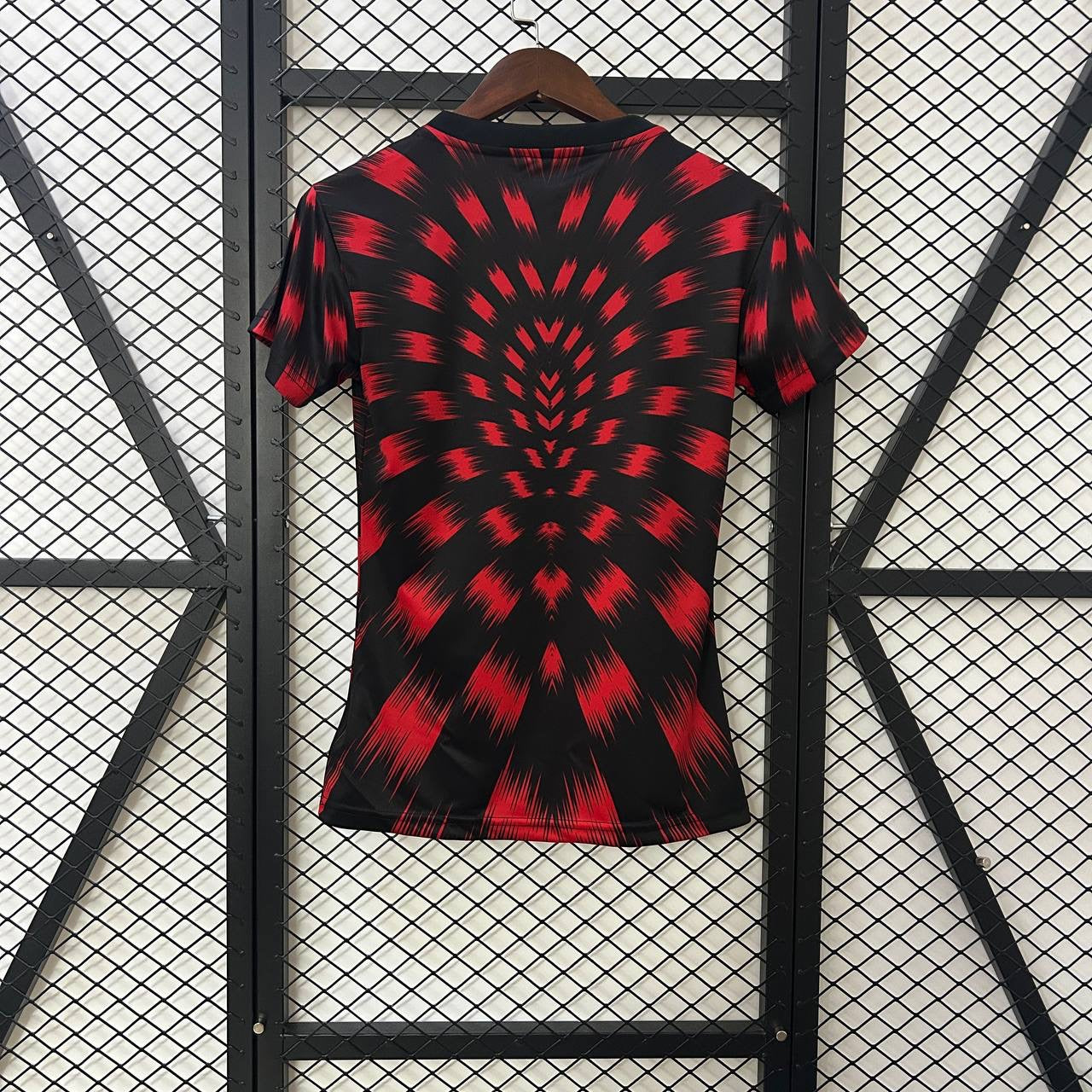 Camisa Feminina do Flamengo Pré Jogo 2025/2026