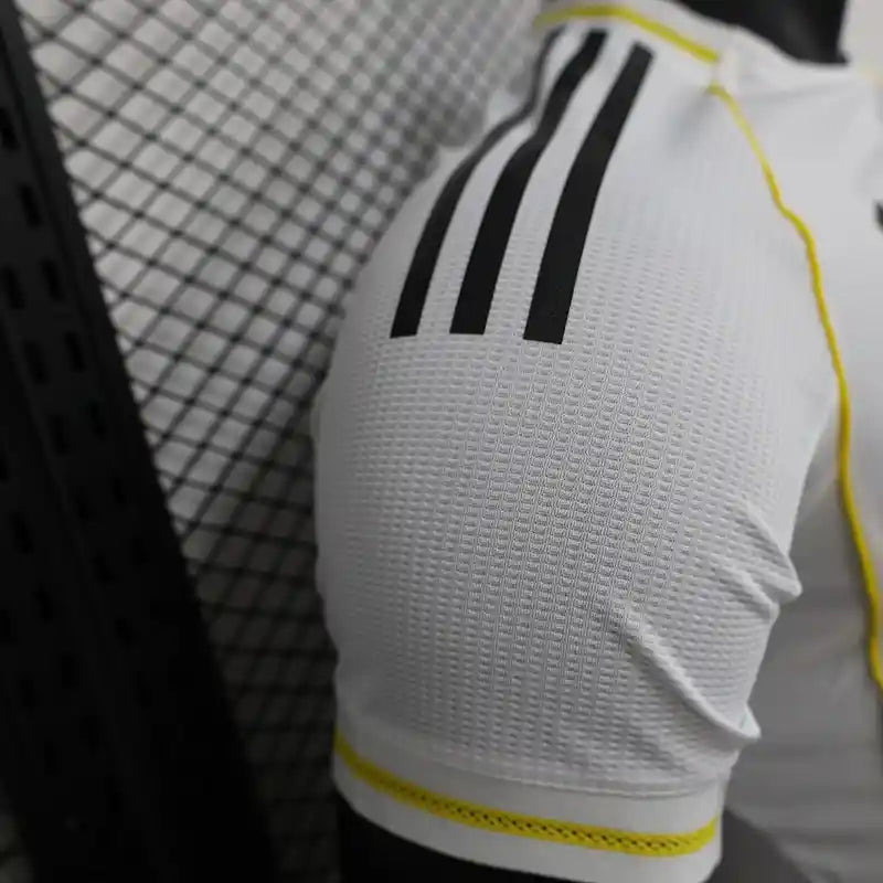 Camisa do Real Madrid Titular Player 2025/2026