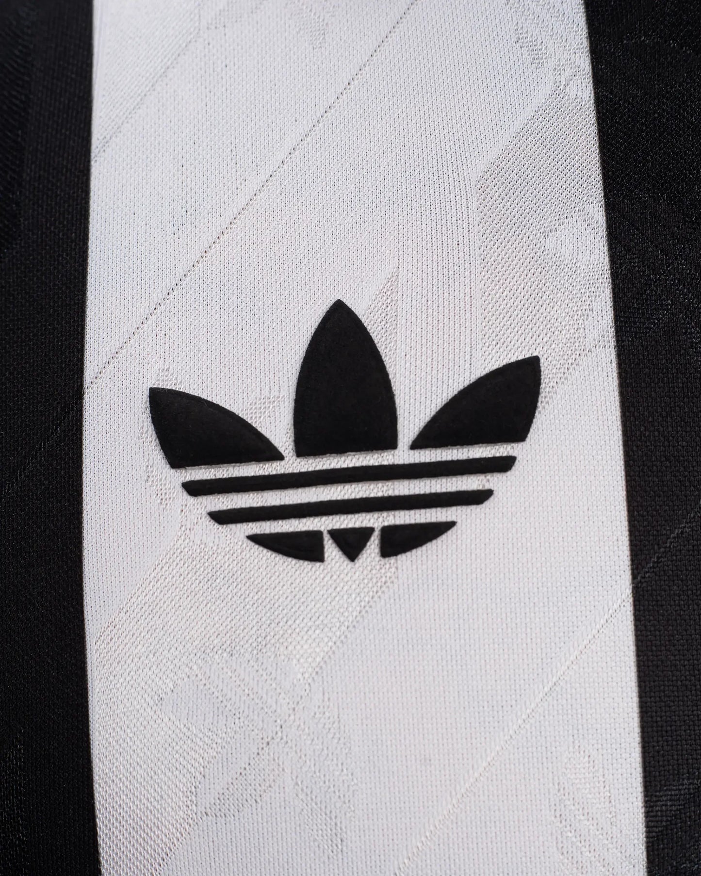 Camisa Manga Longa do Newcastle x Adidas Originals 2024