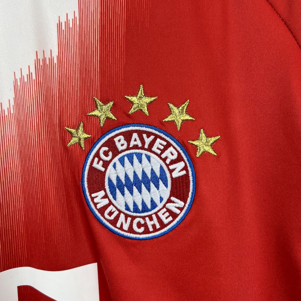 Camisa do Bayern de Munique Titular 2025/2026