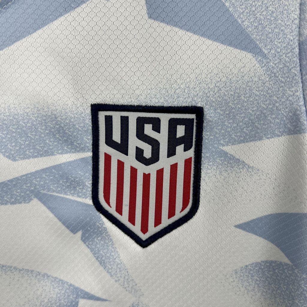 Kit Infantil do EUA Titular 2025/2026