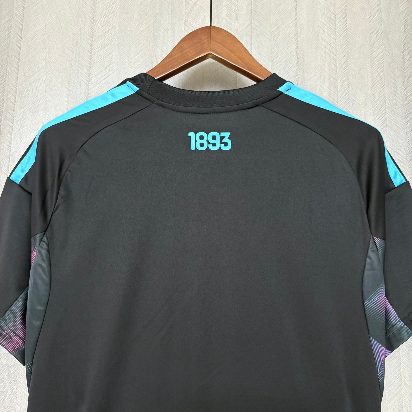 Camisa da Argentina de Goleiro + "Pacth de Campeão" 2026/2027