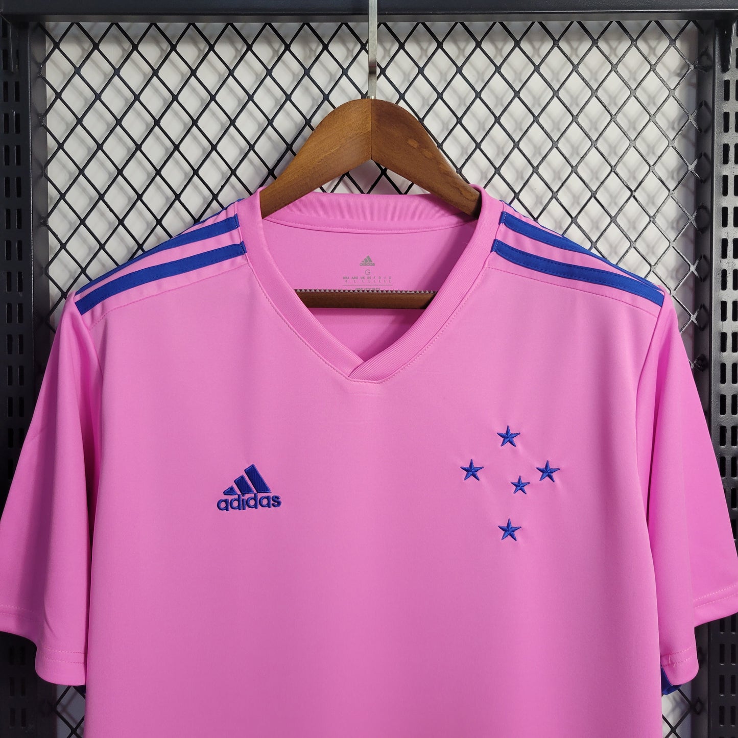 Camisa do Cruzeiro Outubro Rosa 2022/2023
